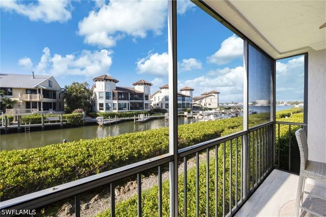 1200 Blue Point AVE A2, Naples, FL 34102