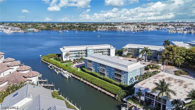 1200 Blue Point AVE A2, Naples, FL 34102