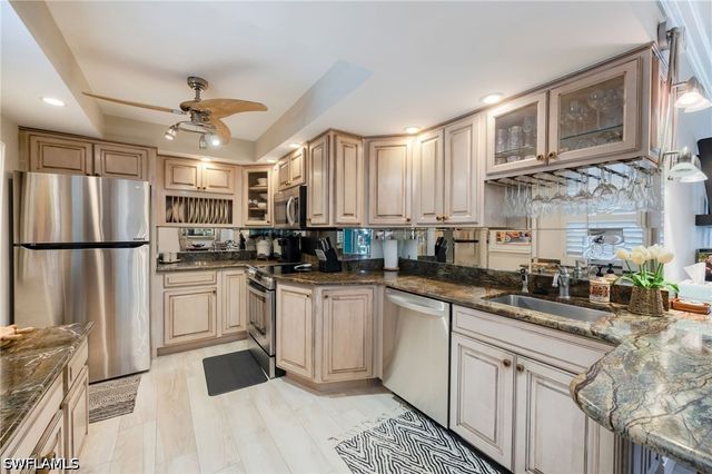 1200 Blue Point AVE A2, Naples, FL 34102