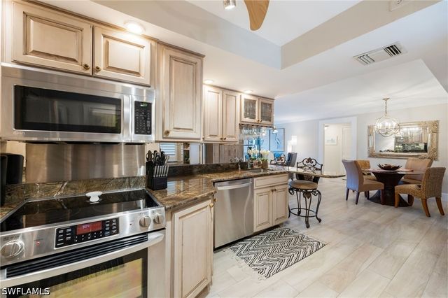 1200 Blue Point AVE A2, Naples, FL 34102