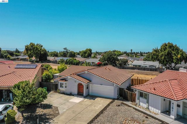 4167 Sunflower Ct, Union City, CA 94587