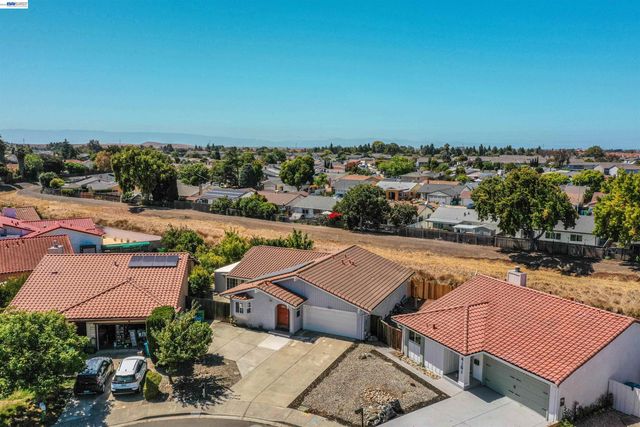 4167 Sunflower Ct, Union City, CA 94587