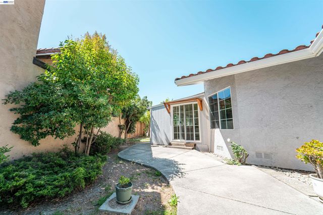 4167 Sunflower Ct, Union City, CA 94587