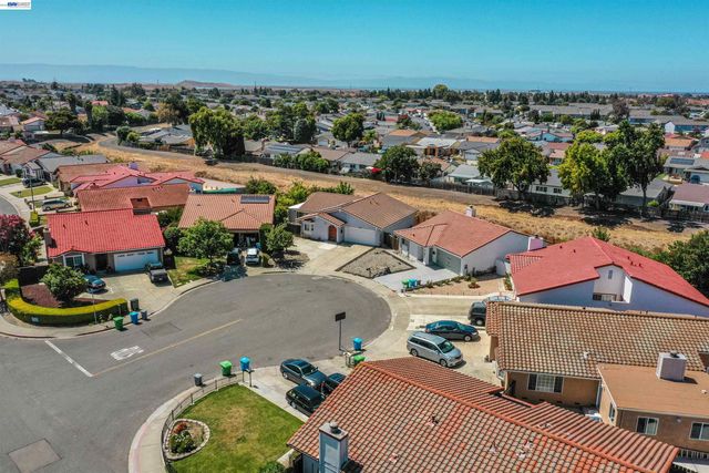 4167 Sunflower Ct, Union City, CA 94587