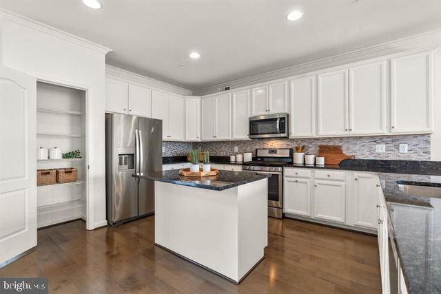 7808 TAGGART CT, Elkridge, MD 21075