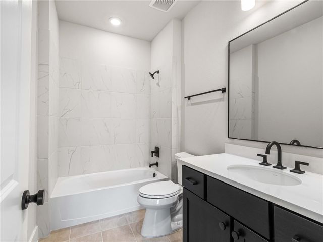 2031 Pine Woodland Drive, Manvel, TX 77578