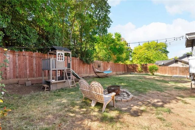 22 Oak Park Way, Oroville, CA 95966