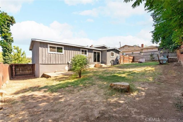 22 Oak Park Way, Oroville, CA 95966