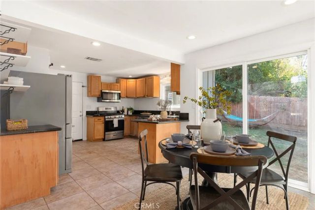 22 Oak Park Way, Oroville, CA 95966