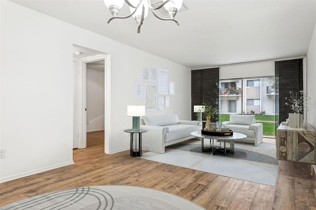 4606 W GRAY STREET 105, Tampa, FL 33609