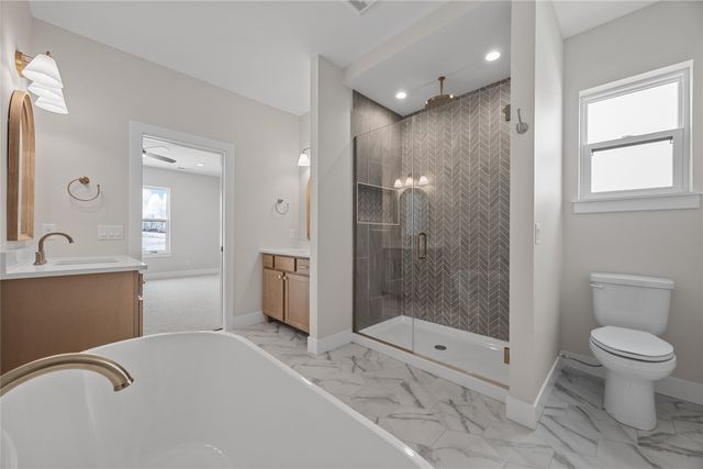 4050 Calder Drive, Marion, IA 52302