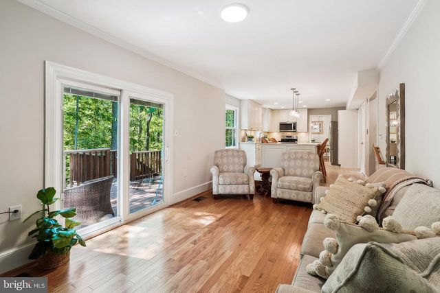 12871 VALLEYWOOD DR, Woodbridge, VA 22192