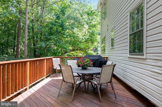 12871 VALLEYWOOD DR, Woodbridge, VA 22192