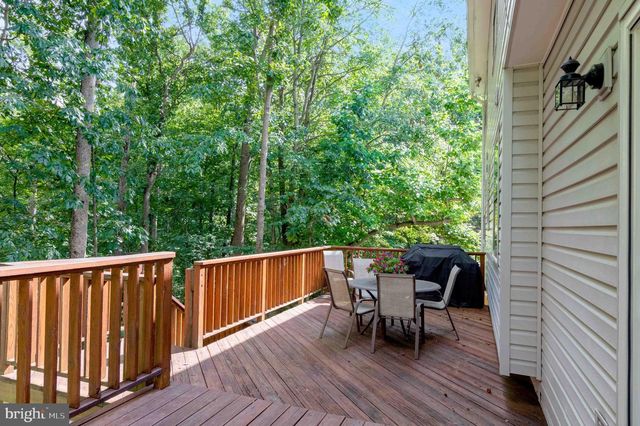 12871 VALLEYWOOD DR, Woodbridge, VA 22192
