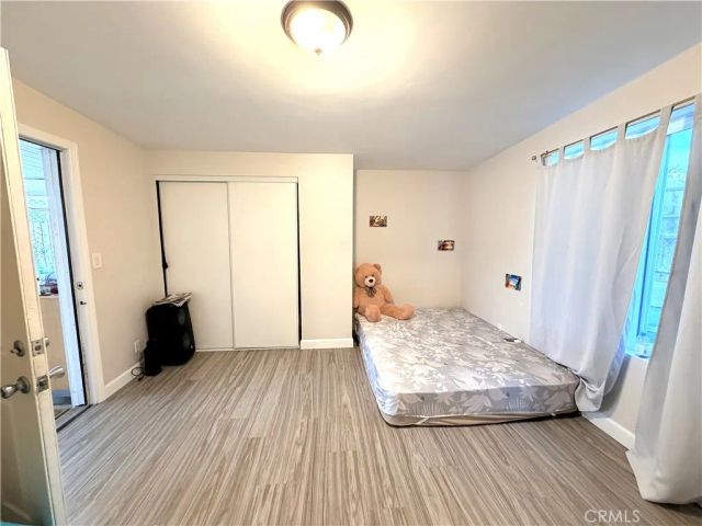 1183 Woodrail Dr, Vista, CA 92083