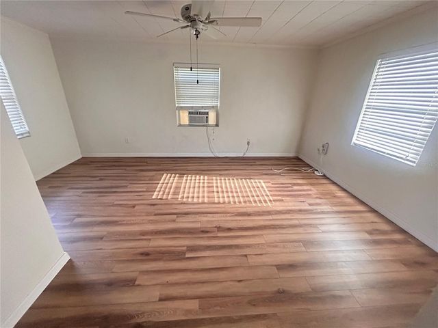 2009 POE STREET, Lakeland, FL 33801