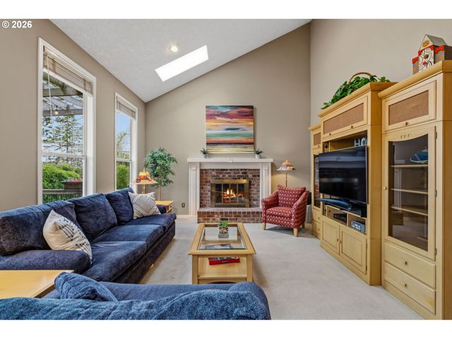 6108 Sw KRUSE RIDGE Dr, Portland, OR 97219