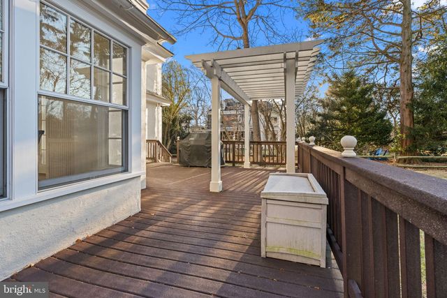 511 E WILLOW GROVE AVE, Wyndmoor, PA 19038