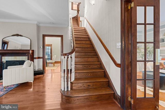 511 E WILLOW GROVE AVE, Wyndmoor, PA 19038