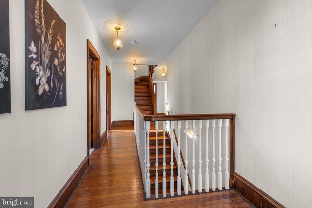 511 E WILLOW GROVE AVE, Wyndmoor, PA 19038