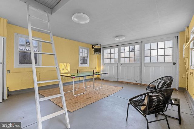 511 E WILLOW GROVE AVE, Wyndmoor, PA 19038