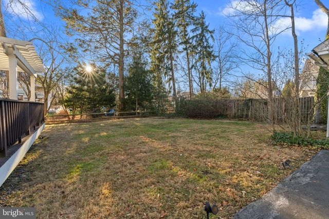 511 E WILLOW GROVE AVE, Wyndmoor, PA 19038