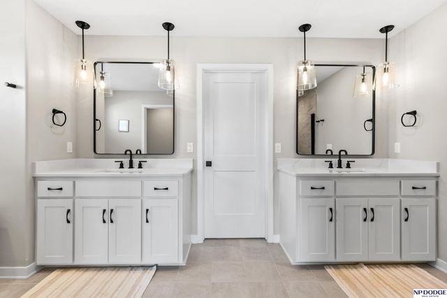 19055 Murifield Circle, Omaha, NE 68136
