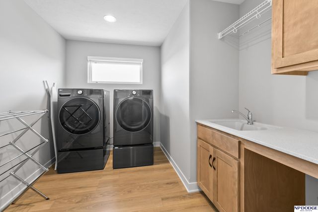 19055 Murifield Circle, Omaha, NE 68136