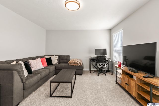 19055 Murifield Circle, Omaha, NE 68136