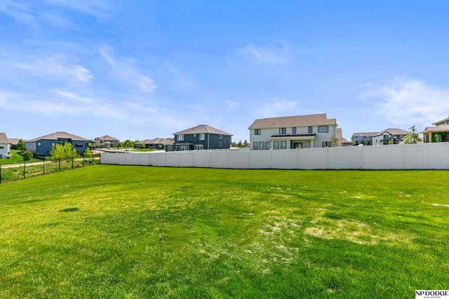 19055 Murifield Circle, Omaha, NE 68136