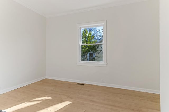 14 Hale Street, Greenville, SC 29605