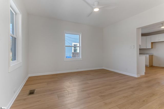 14 Hale Street, Greenville, SC 29605