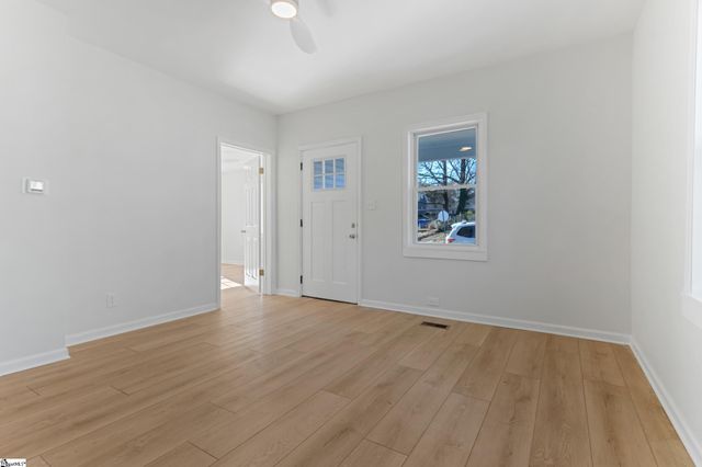 14 Hale Street, Greenville, SC 29605