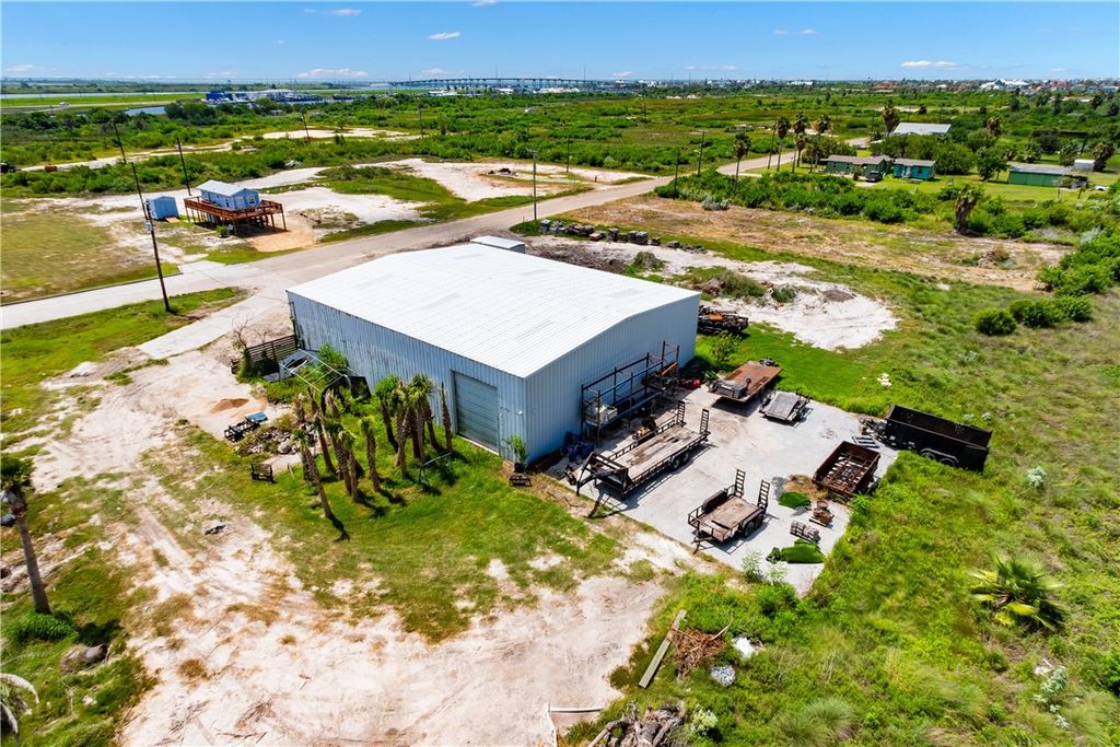 454 N Railroad St, Aransas Pass, TX 78336 — photo 4