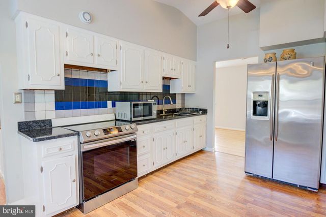 6628 ADRIAN ST, Hyattsville, MD 20784