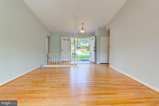 6628 ADRIAN ST, Hyattsville, MD 20784