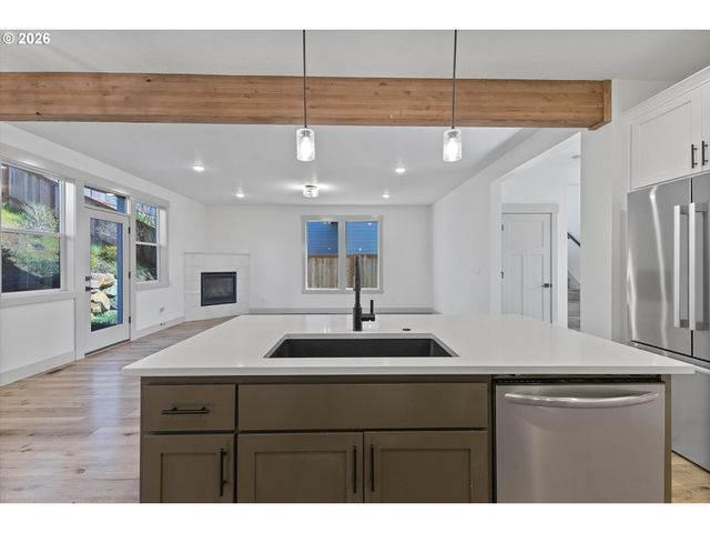 35471 PORTLAND VIEW Dr, St Helens, OR 97051