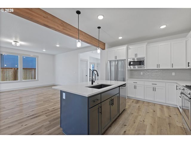 35471 PORTLAND VIEW Dr, St Helens, OR 97051