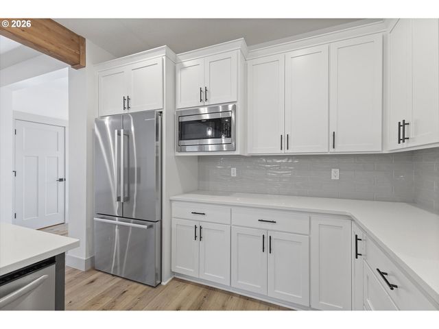 35471 PORTLAND VIEW Dr, St Helens, OR 97051