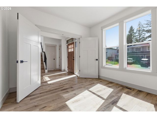 35471 PORTLAND VIEW Dr, St Helens, OR 97051