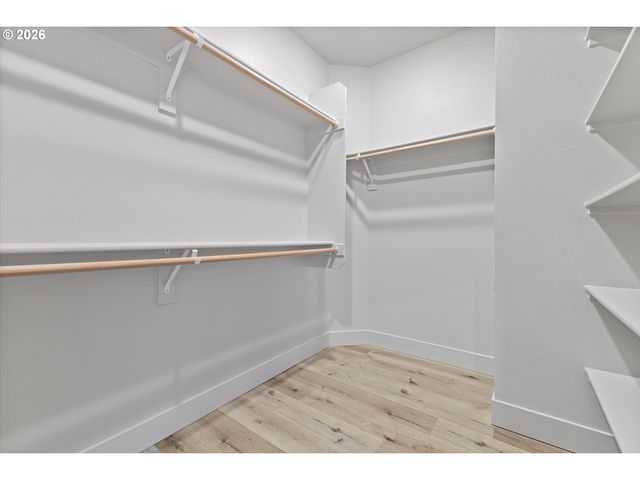 35471 PORTLAND VIEW Dr, St Helens, OR 97051