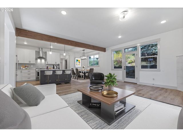 35471 PORTLAND VIEW Dr, St Helens, OR 97051