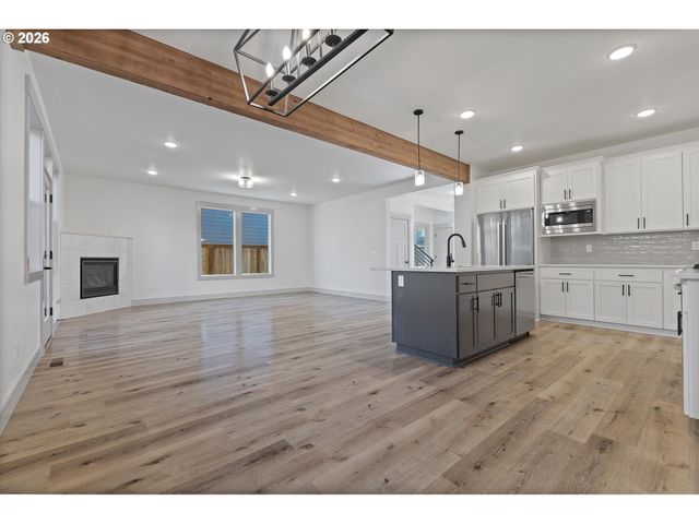 35471 PORTLAND VIEW Dr, St Helens, OR 97051