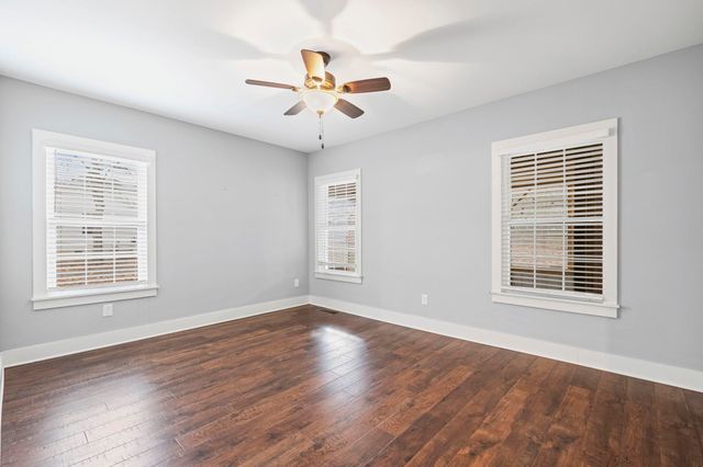 8583 KERRVILLE-ROSEMARK RD E, Millington, TN 38053