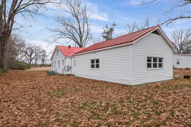 8583 KERRVILLE-ROSEMARK RD E, Millington, TN 38053