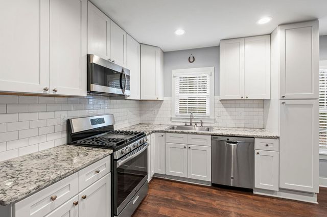 8583 KERRVILLE-ROSEMARK RD E, Millington, TN 38053