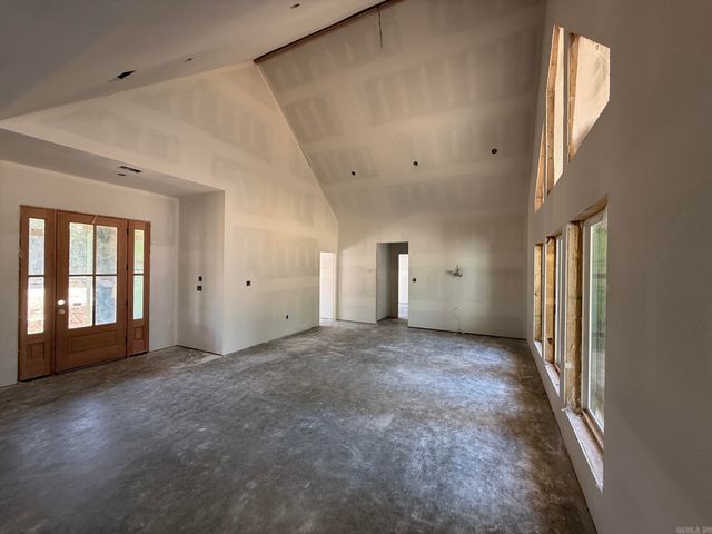 1 Silver Fox Cove, Greenbrier, AR 72058