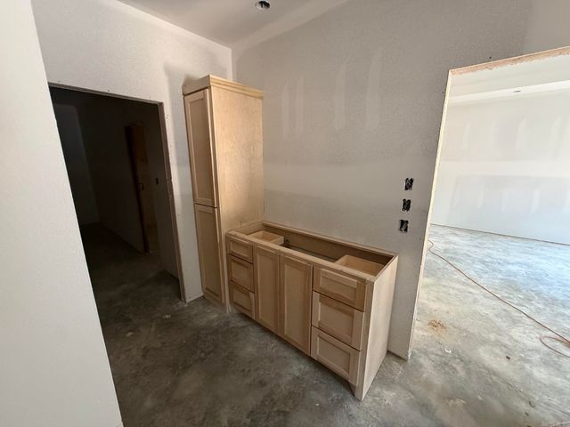 1 Silver Fox Cove, Greenbrier, AR 72058