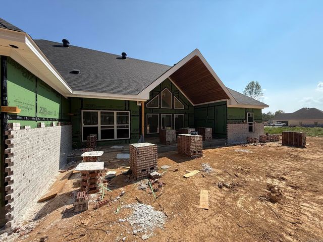 1 Silver Fox Cove, Greenbrier, AR 72058