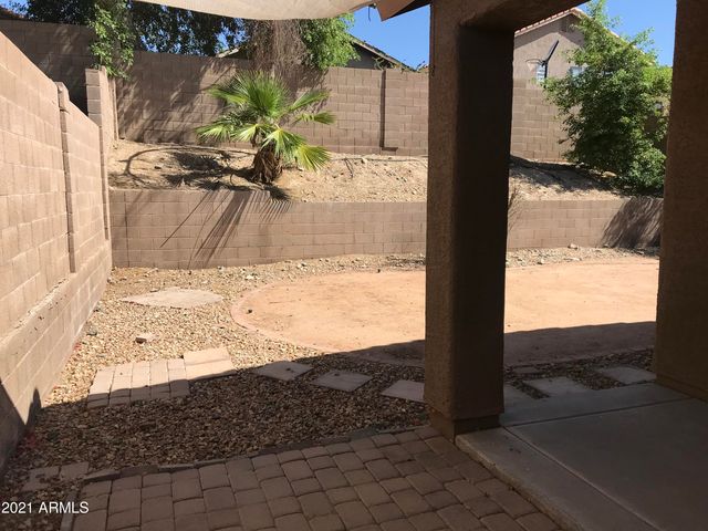 2036 E Windsong Drive, Phoenix, AZ 85048